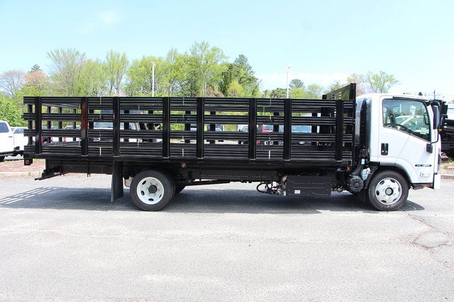 2025 Isuzu NRR 22 FT Steel XD Platform Body