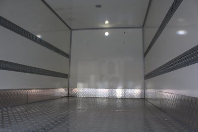 2024 Isuzu Refrigeration Truck NRR 16 FT Box w/ Arctic Chill Refrigeration Unit