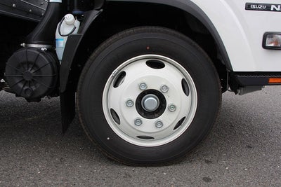 2024 Isuzu NRR 20 FT Box w/ ICC Bumper