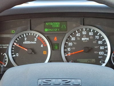 2024 Isuzu NRR 16 FT Box w/ ICC Bumper