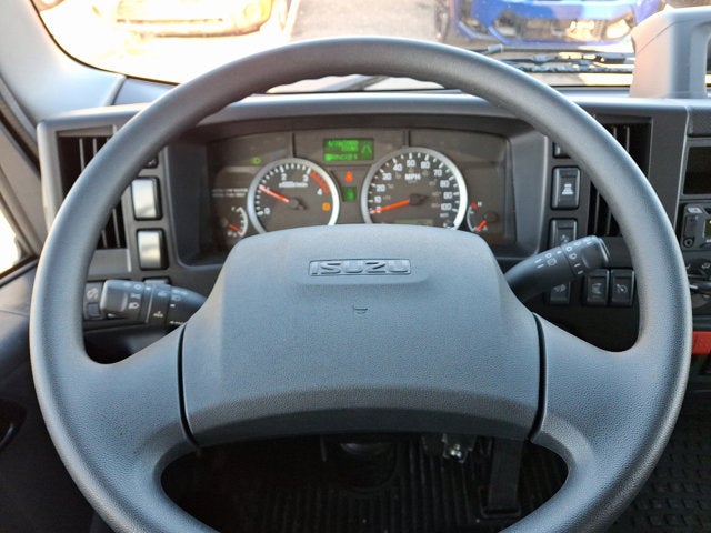 2024 Isuzu NRR 16 FT Box w/ ICC Bumper