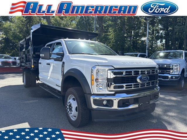 2025 Ford Chassis Cab F-550® XL