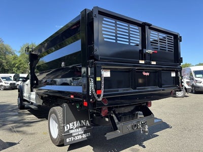 2025 Ford Chassis Cab F-550® XL