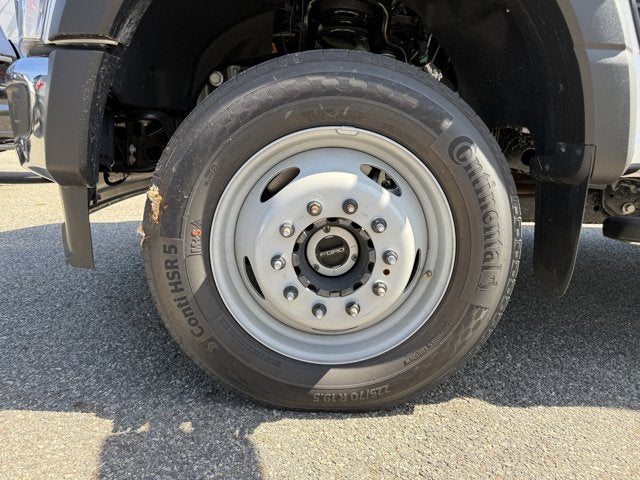 2024 Ford Super Duty F-550 DRW XL