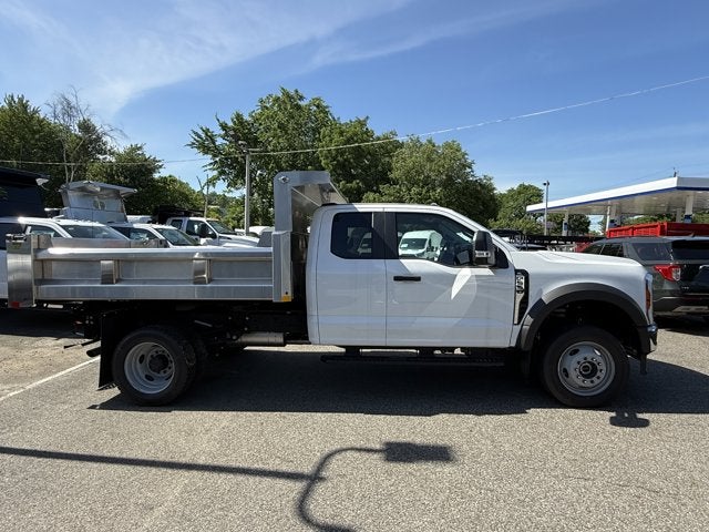2024 Ford Super Duty F-550 DRW XL