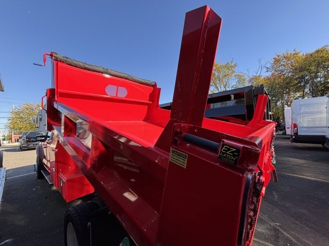 2024 Ford Super Duty F-550 DRW XL