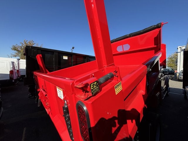 2024 Ford Super Duty F-550 DRW XL