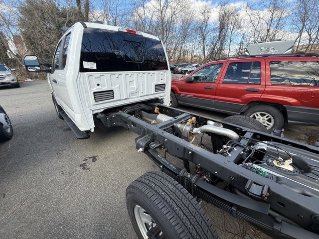 2026 Ford Chassis Cab F-350® XL