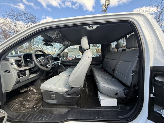 2026 Ford Chassis Cab F-350® XL