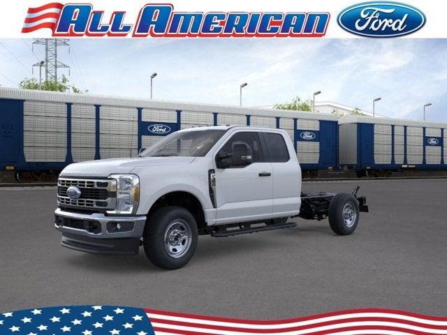 2026 Ford F-350 XL 4x4 SuperCab 168-In SRW's photo