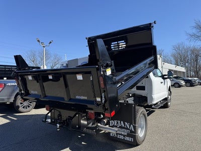 2025 Ford Chassis Cab F-350® XL