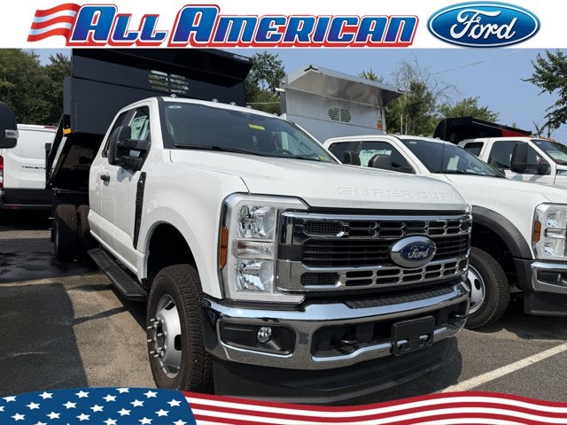 2026 Ford Chassis Cab F-350® XL