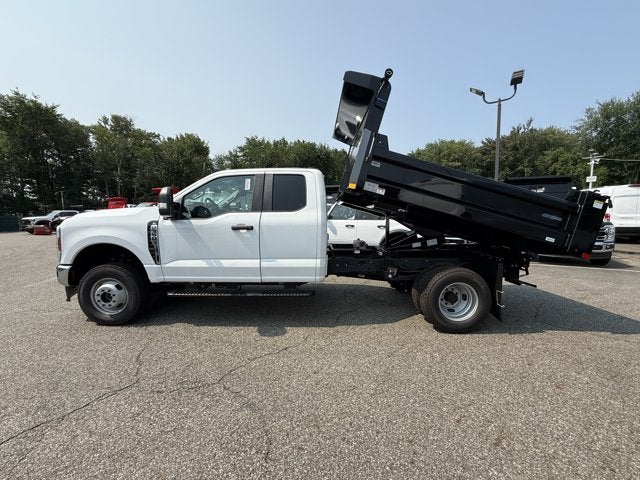 2026 Ford Chassis Cab F-350® XL