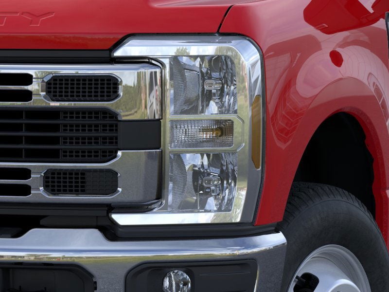 2025 Ford Chassis Cab F-350® XL