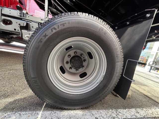 2025 Ford Chassis Cab F-350® XL