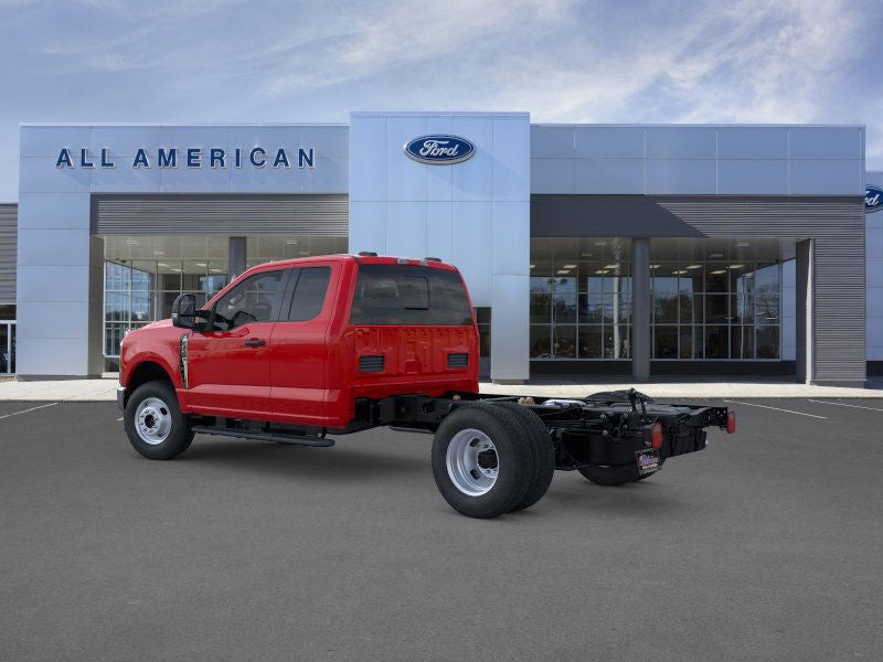 2025 Ford Chassis Cab F-350® XL