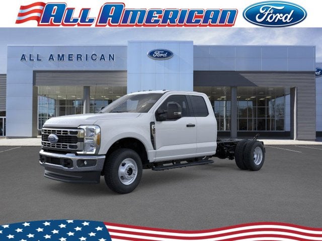 2026 Ford Super Duty F-350 DRW SCAB