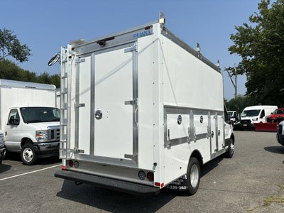 2024 Ford Transit Chassis Cutaway