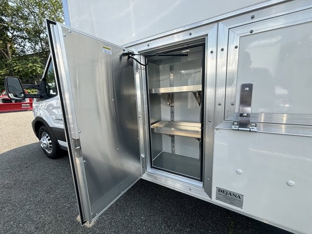 2024 Ford Transit Chassis Cutaway