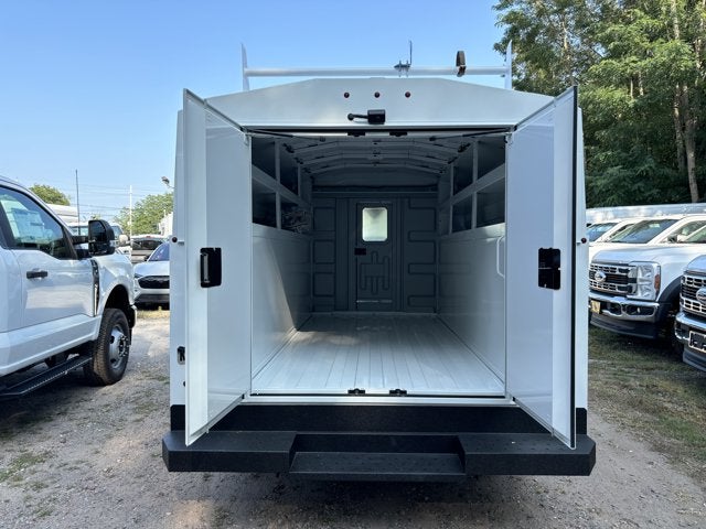 2025 Ford Transit Chassis Cutaway