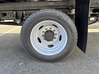 2025 Ford Super Duty F-550 DRW Base