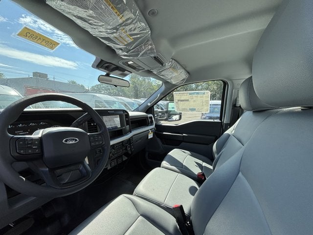 2025 Ford Super Duty F-550 DRW Base
