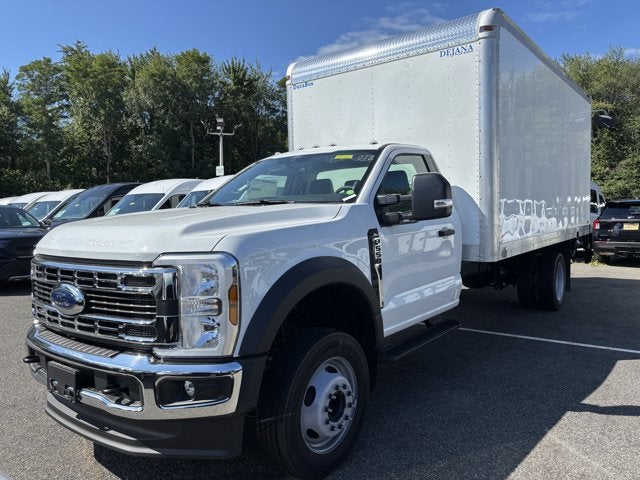 2025 Ford Super Duty F-550 DRW Base