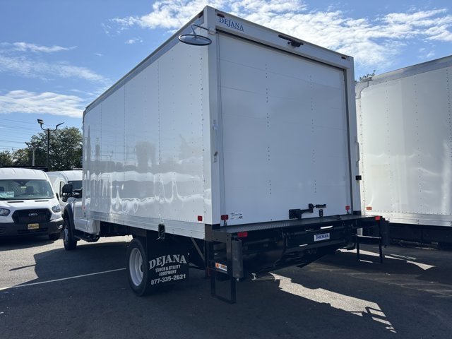 2025 Ford Super Duty F-550 DRW Base