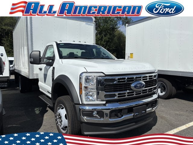 2025 Ford Chassis Cab F-550® XL