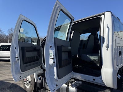 2027 Ford F-650-750 F-650 SD Diesel Straight Frame