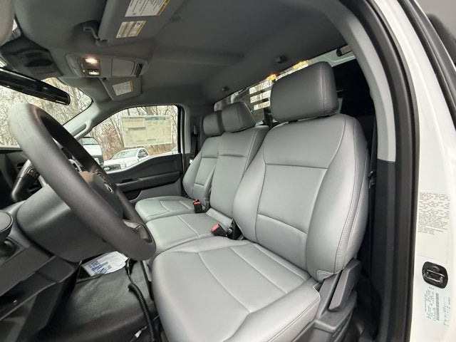 2025 Ford Chassis Cab F-550® XL