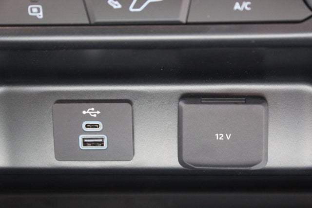 2025 Ford Chassis Cab F-550® XL