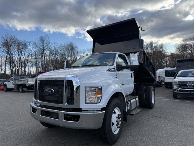 2026 Ford F750 Base