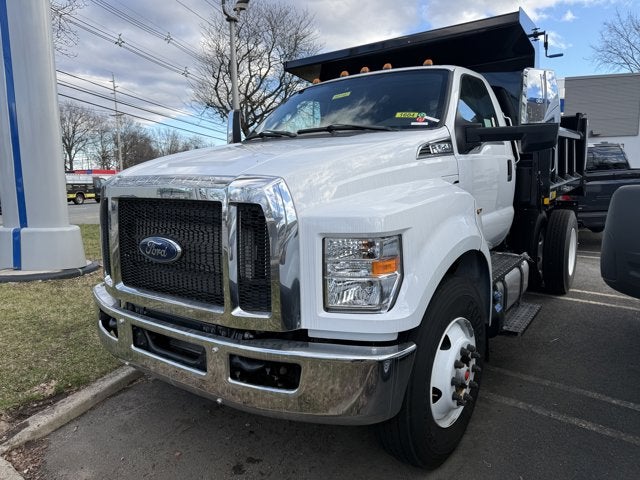 2026 Ford F750 Base