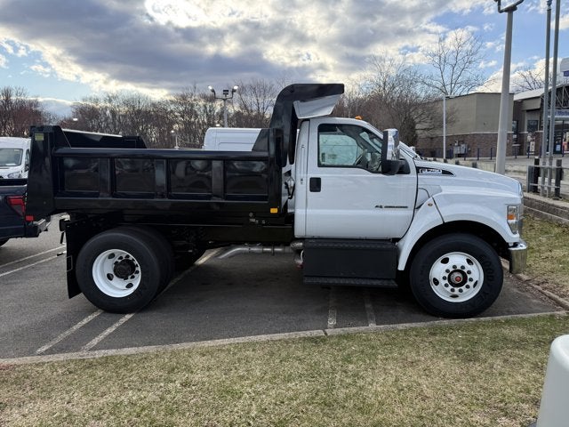 2026 Ford F750 Base