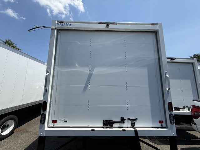 2027 Ford E-Series Cutaway E-450 DRW