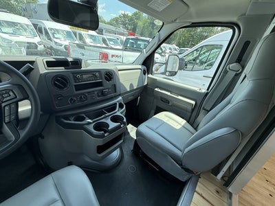 2027 Ford Econoline Cutaway E-450 DRW