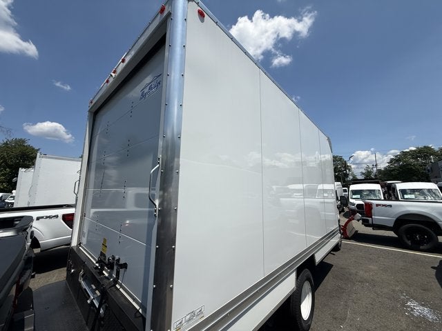 2027 Ford Econoline Cutaway E-450 DRW
