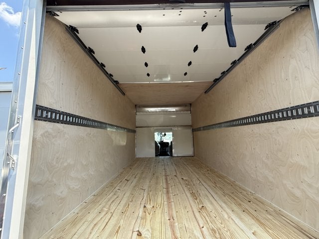 2027 Ford Econoline Cutaway E-450 DRW