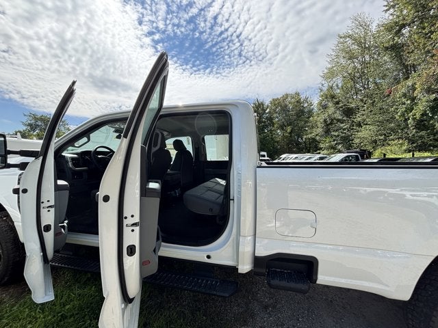 2026 Ford Super Duty F-350® XL