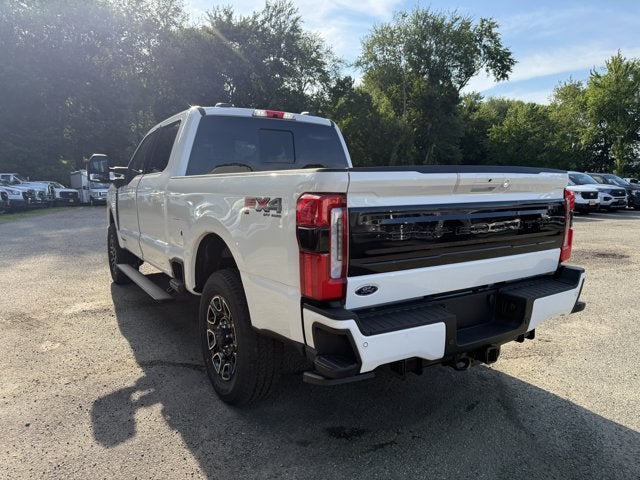 2026 Ford Super Duty F-350® Platinum®