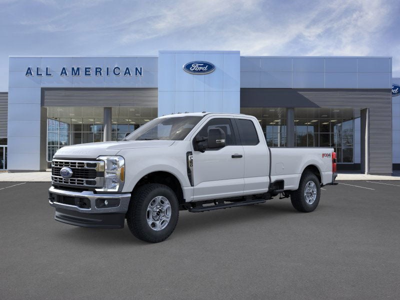 2026 Ford Super Duty F-350® XLT