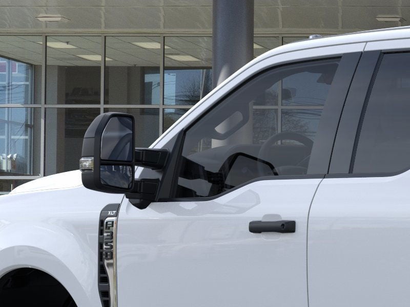 2026 Ford Super Duty F-350® XLT