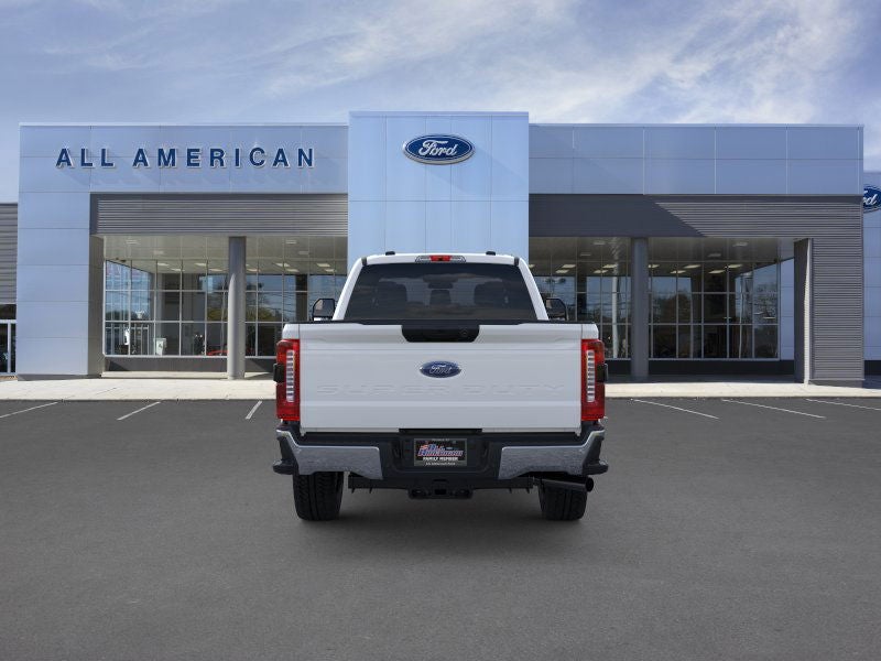 2026 Ford Super Duty F-350® XLT