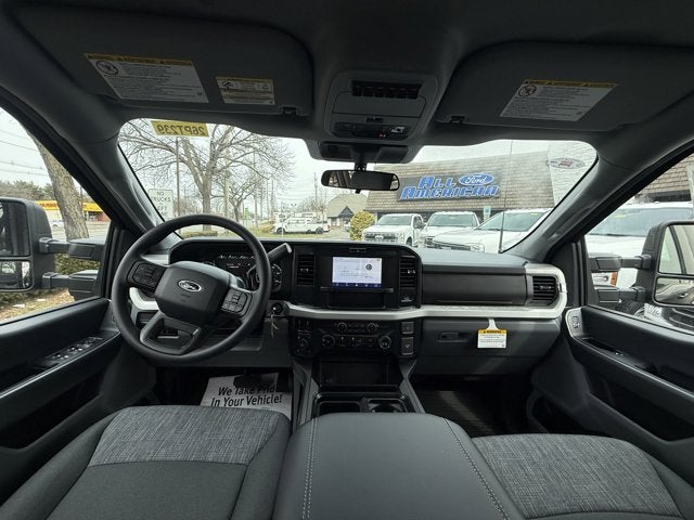 2026 Ford Super Duty F-350® XLT