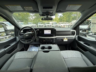 2026 Ford Super Duty F-350® XLT