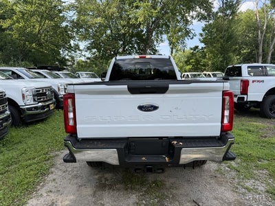 2026 Ford Super Duty F-350® XLT
