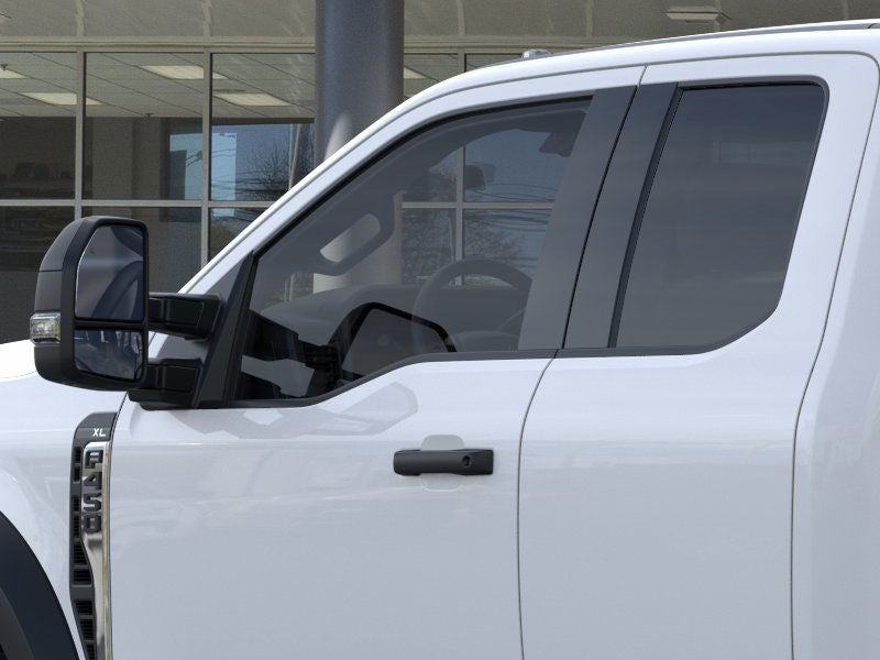 2026 Ford Super Duty F-450 DRW XL Service Body