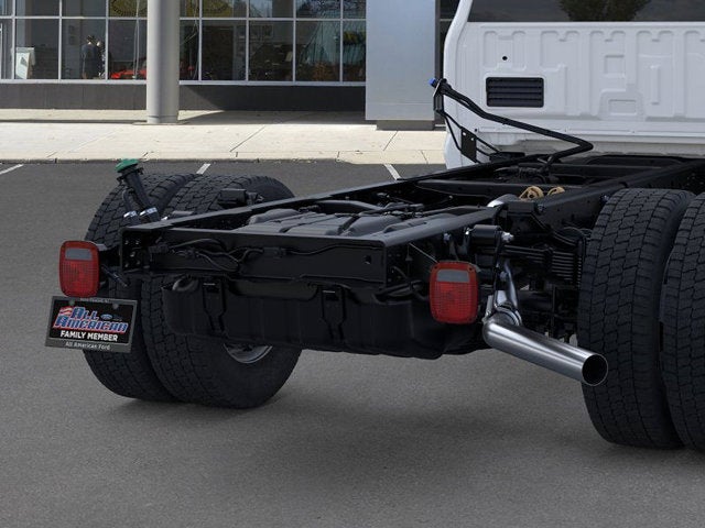 2026 Ford Super Duty F-450 DRW XL Platform Stake Body