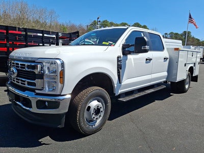 2026 Ford Super Duty F-350 DRW XL